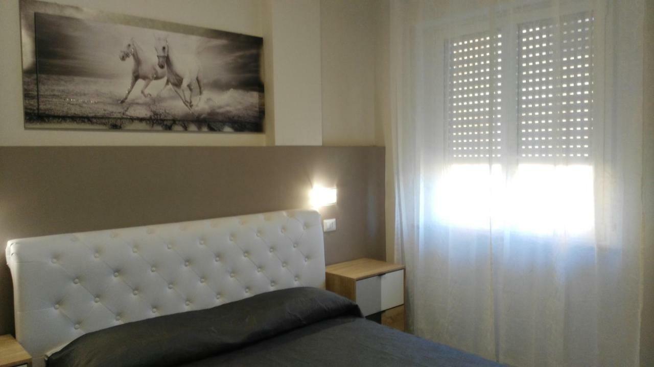 La Suite Civitanova Marche Exteriör bild