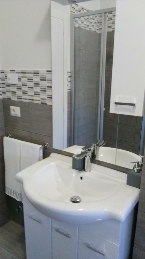La Suite Civitanova Marche Exteriör bild