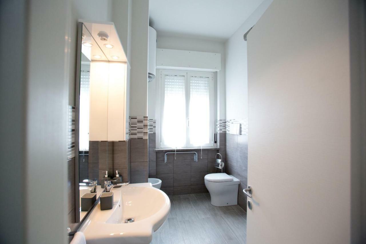 La Suite Civitanova Marche Exteriör bild